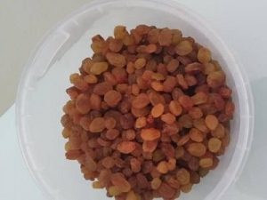 کشمش تیزابی بی دانه